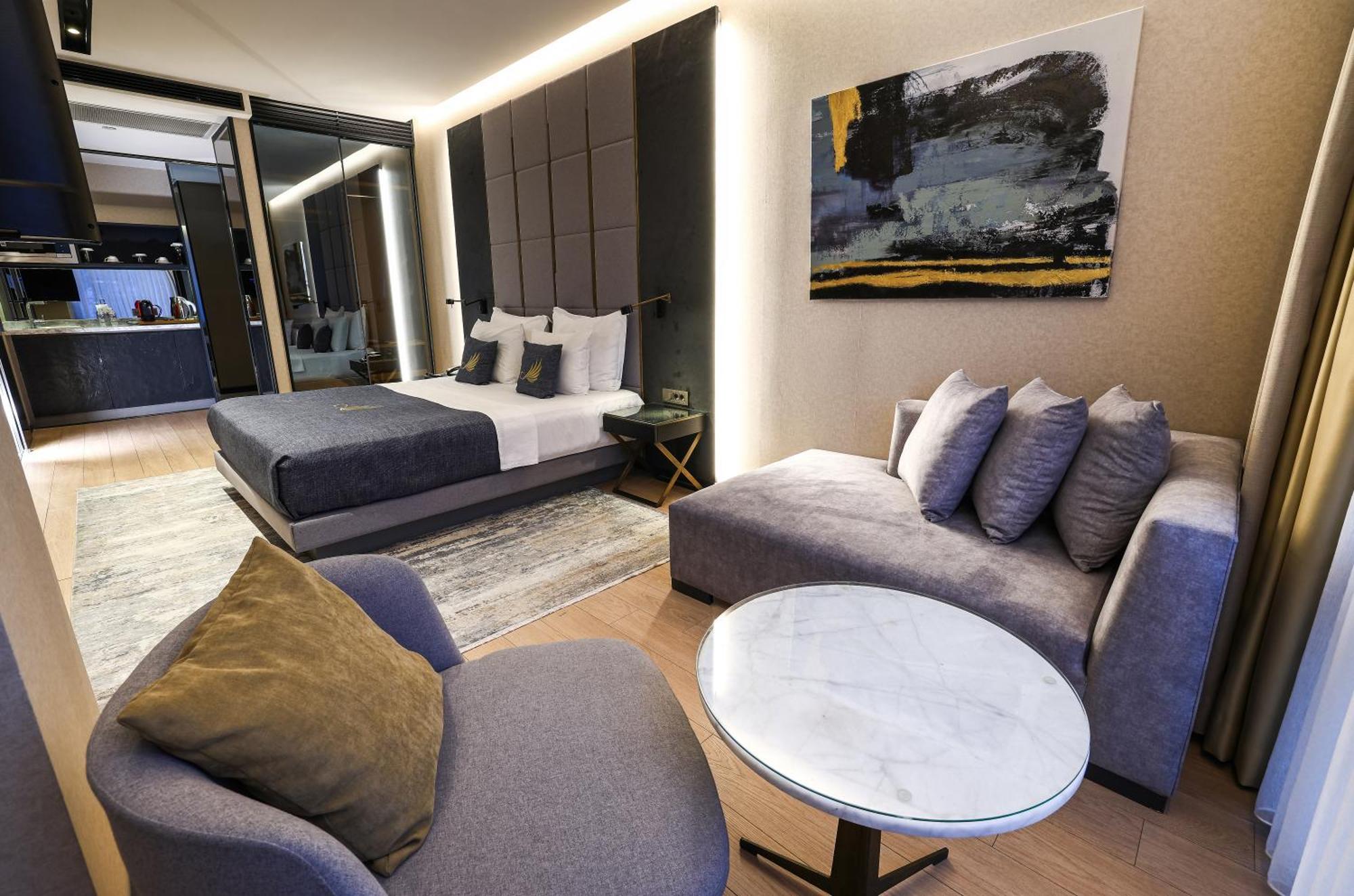 Broyt Hotel อิสตันบูล ภายนอก รูปภาพ