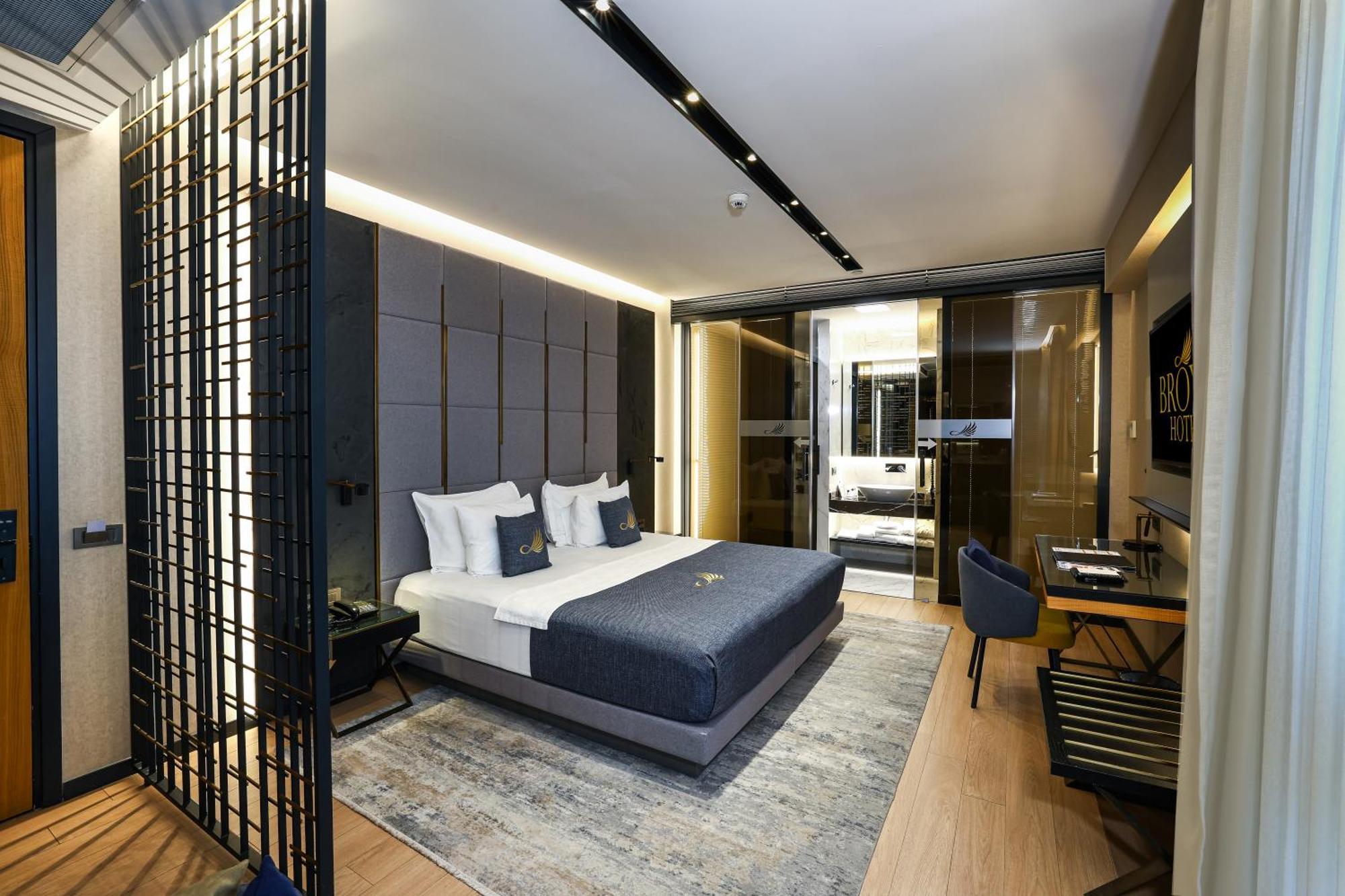 Broyt Hotel อิสตันบูล ภายนอก รูปภาพ