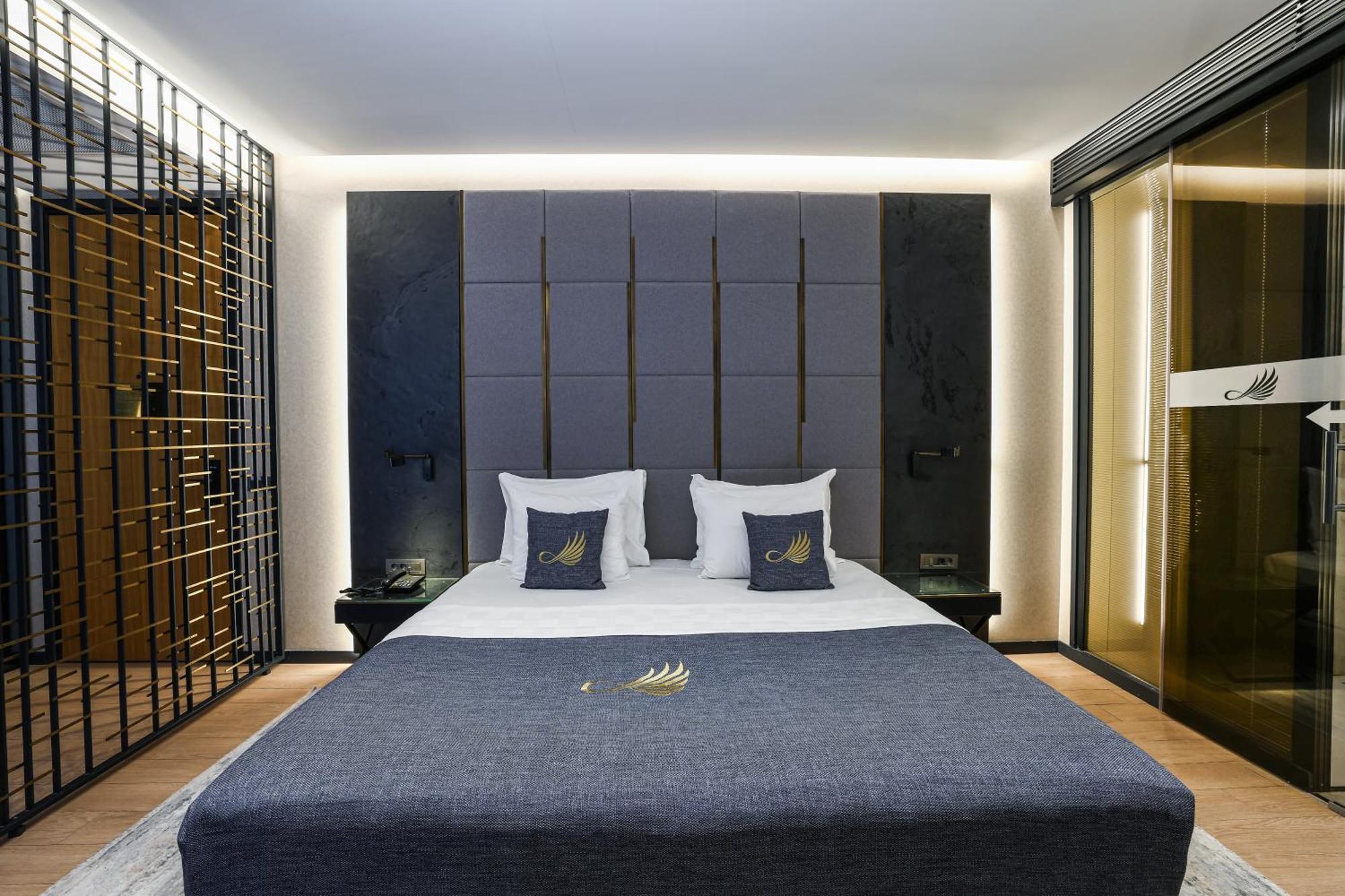Broyt Hotel อิสตันบูล ภายนอก รูปภาพ